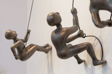 Load image into Gallery viewer, 3 Piece BIG Climbing Sculpture Wall Art Gift For Home Decor Interior Design Rock Climber Climbing Man Contemporary Artwork Resin BRONZE