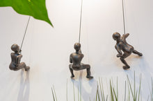 Load image into Gallery viewer, 3 Piece BIG Climbing Sculpture Wall Art Gift For Home Decor Interior Design Rock Climber Climbing Man Contemporary Artwork Resin BRONZE