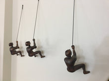 Load image into Gallery viewer, 3 Piece BIG Climbing Sculpture Wall Art Gift For Home Decor Interior Design Rock Climber Climbing Man Contemporary Artwork Resin BRONZE ANTI