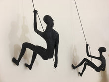 Load image into Gallery viewer, 2 Piece Climbing Sculpture Wall Art Gift For Home Decor Interior Design Rock Climber Climbing Man Contemporary Artwork Resin Alian